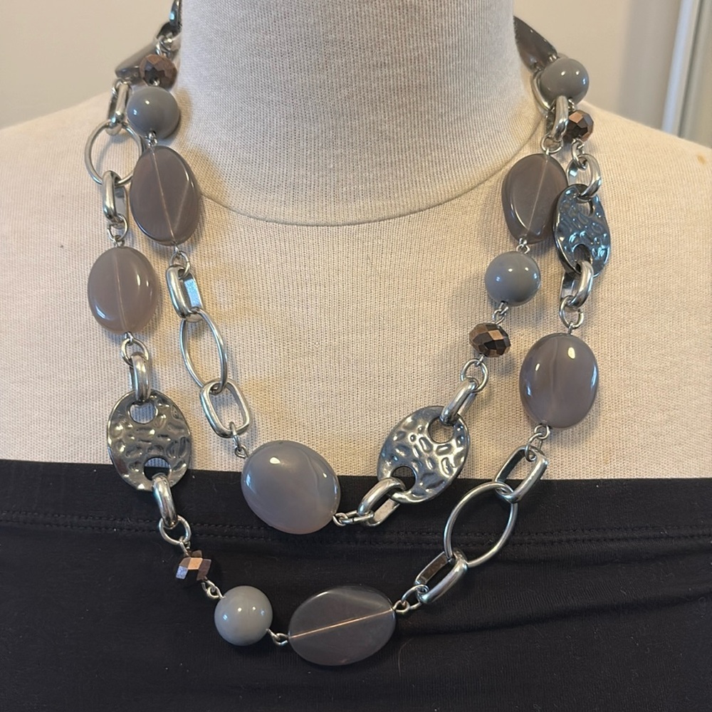 Lia Sophia Zurich chunky grey Neaklace